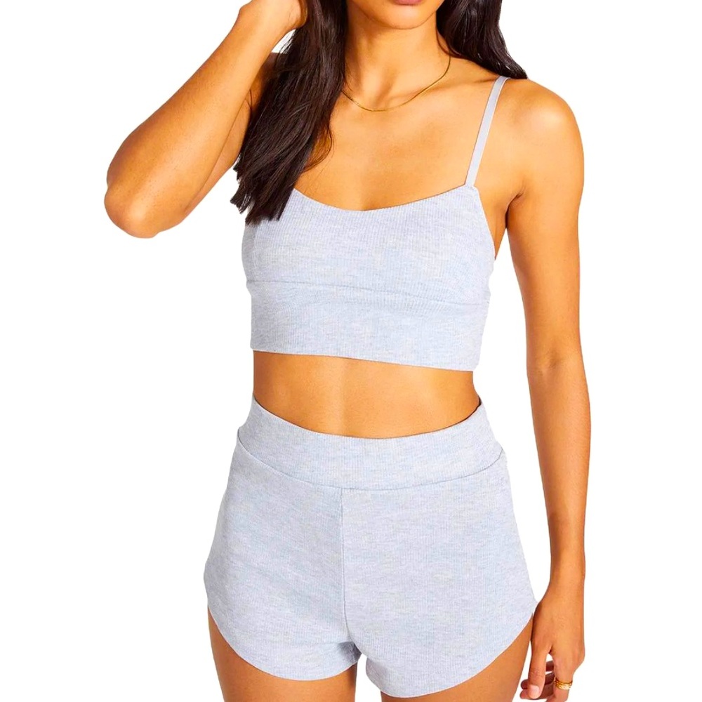 BB DAKOTA crop top.